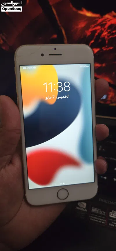 ايفون s6 عادي لون ذهبي و ابيض ذاكره 64 قيقا بطاريه نسبتها 80 و السعر مناسب للغايه 19 الف فقط 3