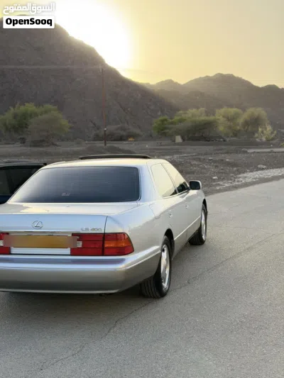 لكزس LS LS 400 4