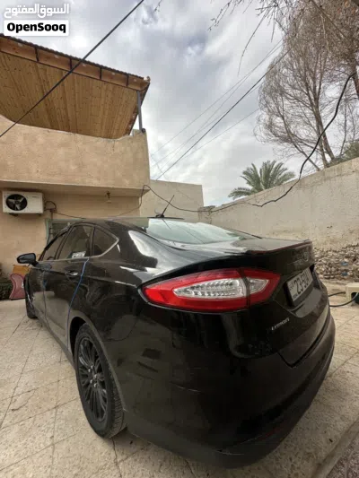 Ford Fusion SE 4