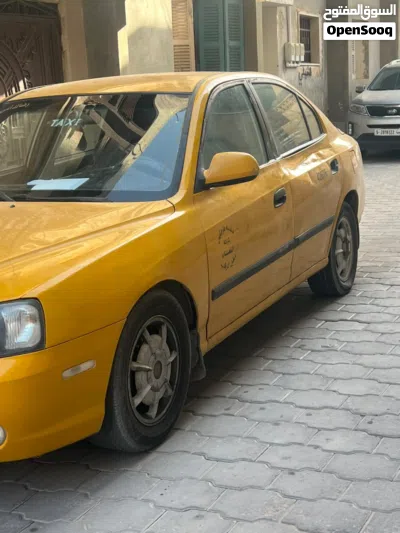 Hyundai Avante Standard 2