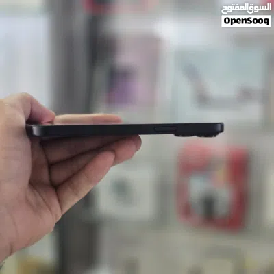 iPhone 15 – 128GB – With Original Apple Accessories – 3-Month Warranty – Price: 227 OMR 4