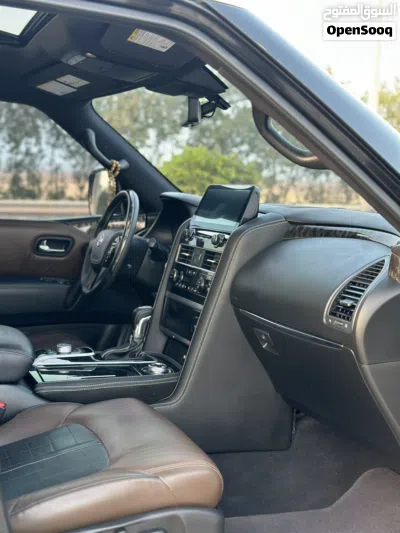 Nissan Armada Platinum 3