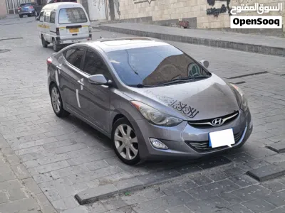 Hyundai Elantra Limited 2