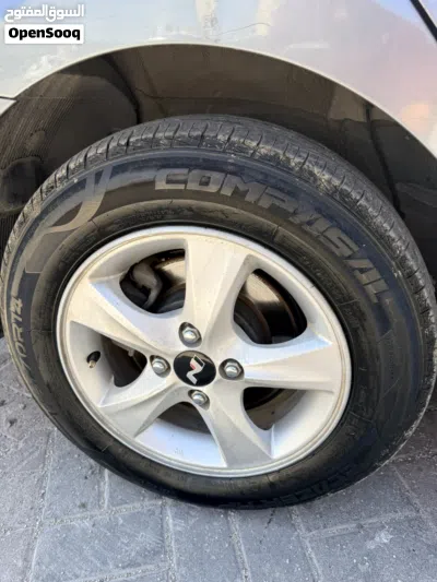 Hyundai Accent Standard 2