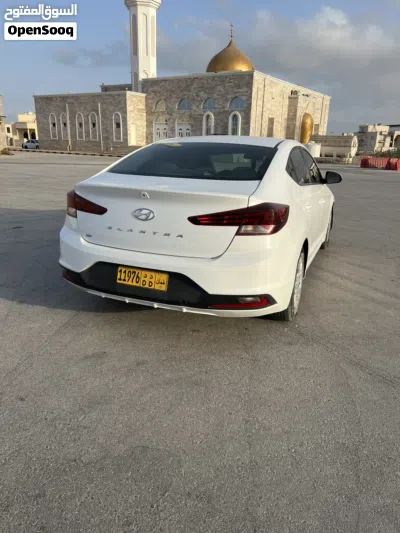 هيونداي النترا GLS 4