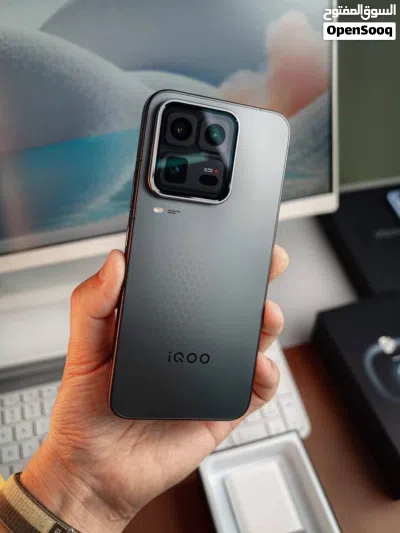 Vivo IQOO 15 Ultra 2