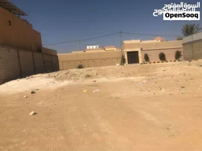 ارض بالغور منطقة شاليهات فخمه من المالك مباشره 4