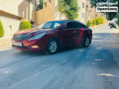 Hyundai Sonata Standard 2