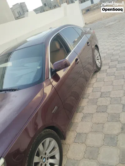 بي ام دبليو الفئة 5 523 2