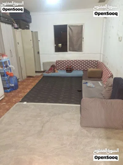 مطلوب شخص لسكن بغرفه داخل شقه سرير بدورين 3