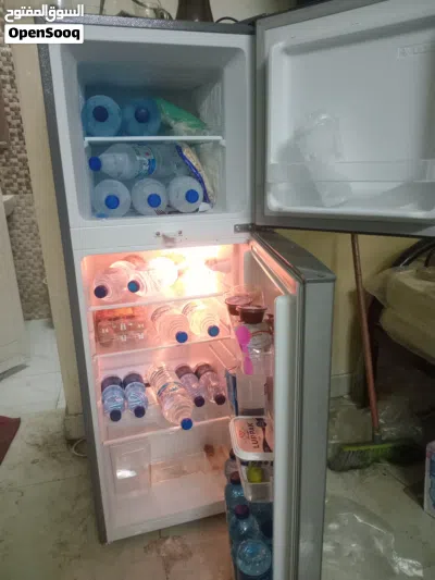 ثلاجه بحاله فوق الممتازه استعمال بسيط 2