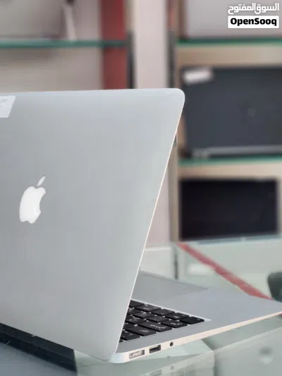 Apple macbook Air A1466 8gbRam with 128gb Apple Ssd macos with original charger and bag deliveryoman 3