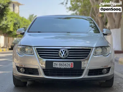 Volkswagen Passat Standard 2