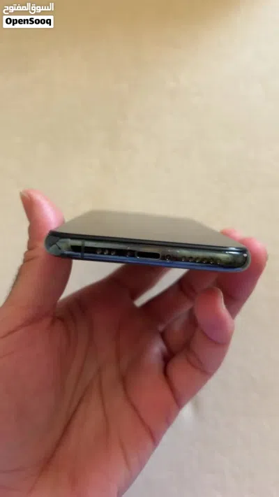 ايفون 11 برو + ايفون 6 s بلس 3