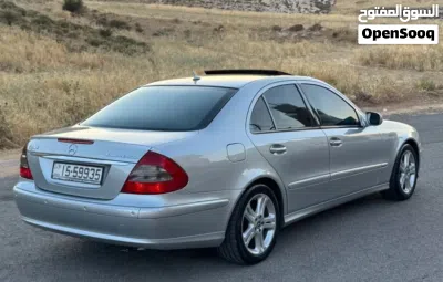 مرسيدس بنز الفئة-E E 200 2