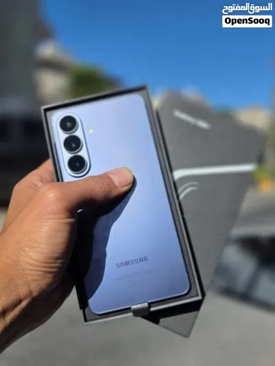 Samsung s26 plus 512 بحالة الجديد بسعر مميز جدا 2