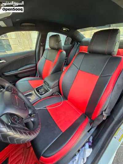 Dodge Charger SXT 3