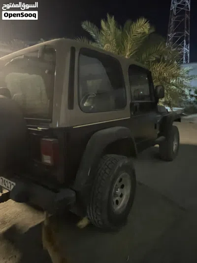 Jeep Wrangler Sport 4
