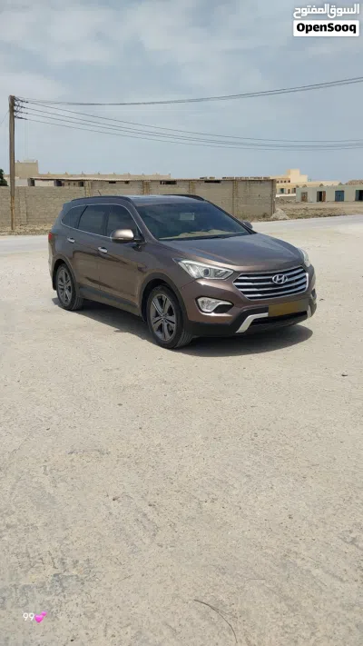 Hyundai Santa Fe Limited 2