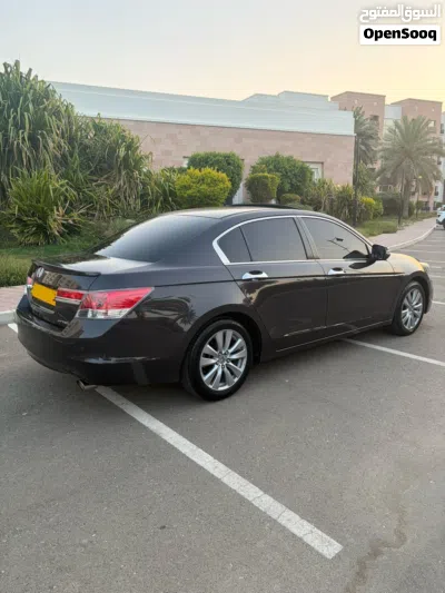 Honda Accord Limited 4