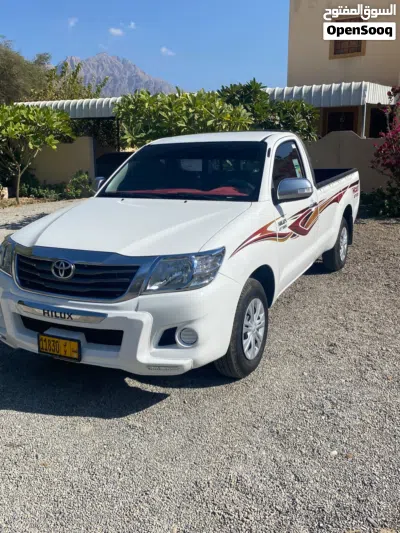 Toyota Hilux SR5 2