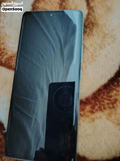 lnfinix Zero 40 2