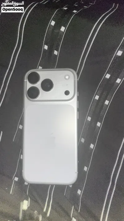 ايفون 17pro 3