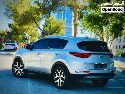 Kia Sportage EX 4