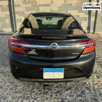 أوبل انسيغنيا Standard 4