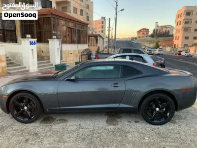 Chevrolet Camaro RS 3