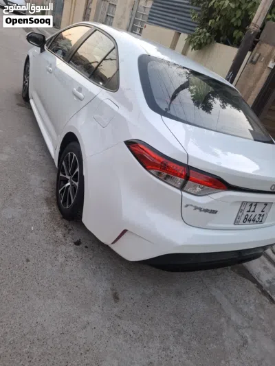 Toyota Corolla Hybrid 3