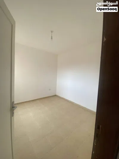 شقة للبيع في الحصن إسكان بدر (للجادين فقط) 3