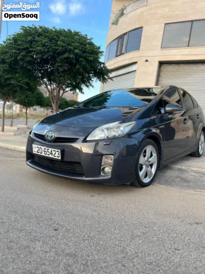 تويوتا بريوس Prius 4