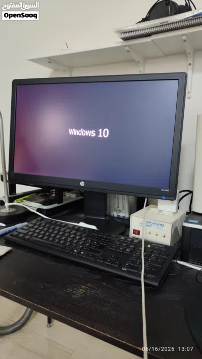 Pc with HP monitor 2