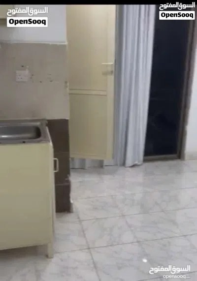 استوديوه للايجار في حولى يبدأ من 100 ل180 Studio apartment for rent in Hawally 3