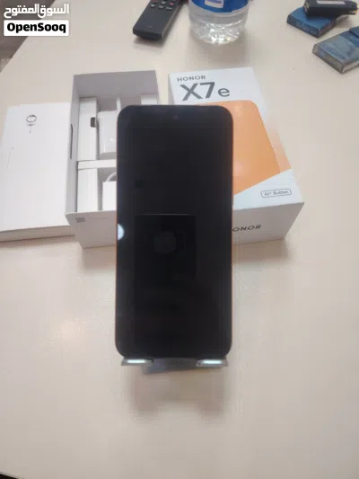 جديد غير مستخدم HONOR X7E 4