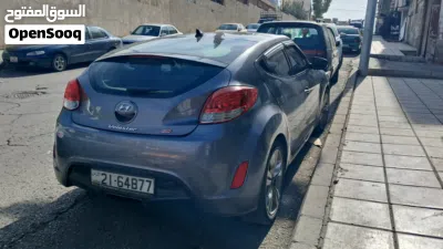 Hyundai Veloster Sport 2