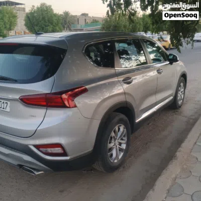 Hyundai Santa Fe Standard 3