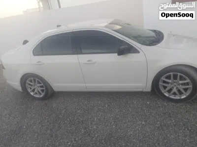 Ford Fusion Standard 3