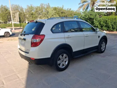 Chevrolet Captiva LS 3