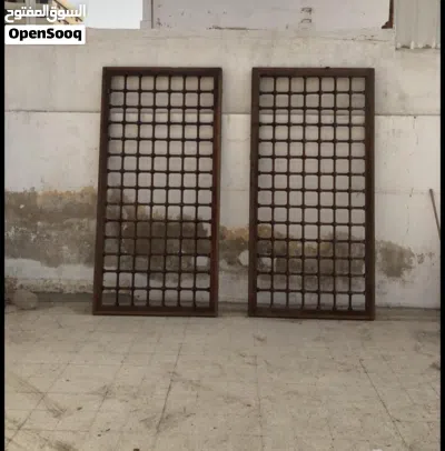 شباك شيش خشب موقانو Mahogany Wooden Shutter Window 3