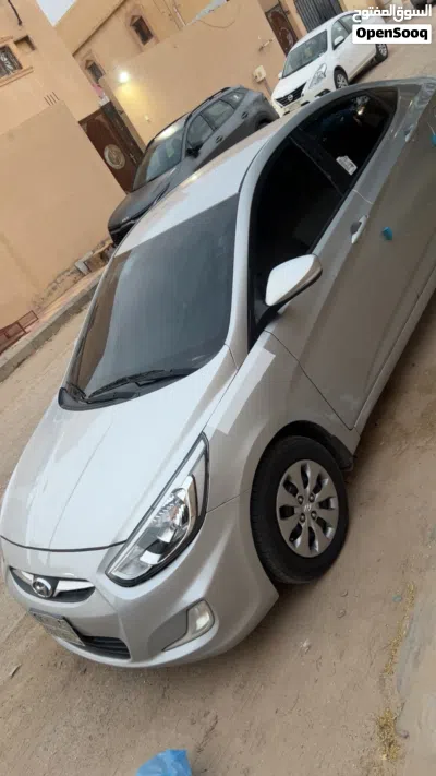 Hyundai Accent GL 3