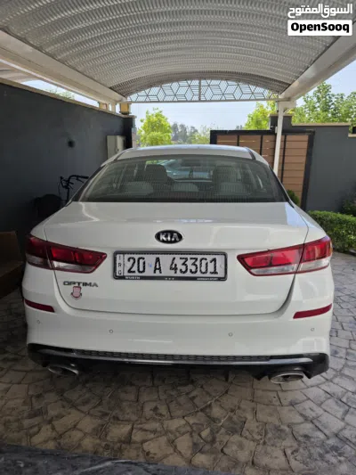 Kia Optima Standard 3