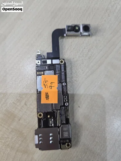IPhone and Samsung mobile spare parts قطع غيار اصلية 3