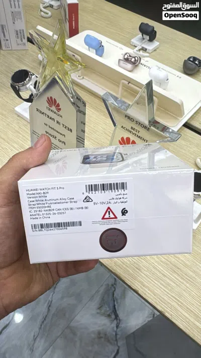 ساعة HUAWEI Watch Fit 5 pro بسعر ممتاز 2