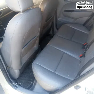 Kia Picanto EX 4