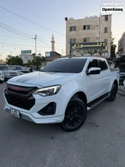 Isuzu D-Max GT 4