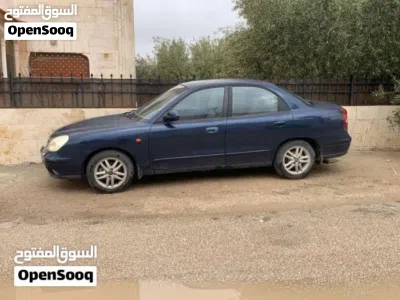 Daewoo Nubira 4
