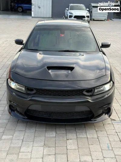 Dodge Charger SXT Plus 3
