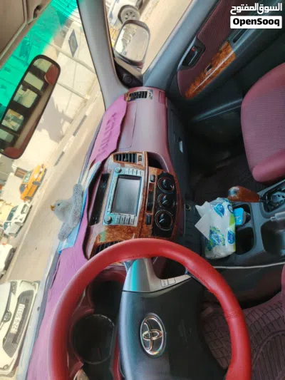 Toyota Hilux Standard 2